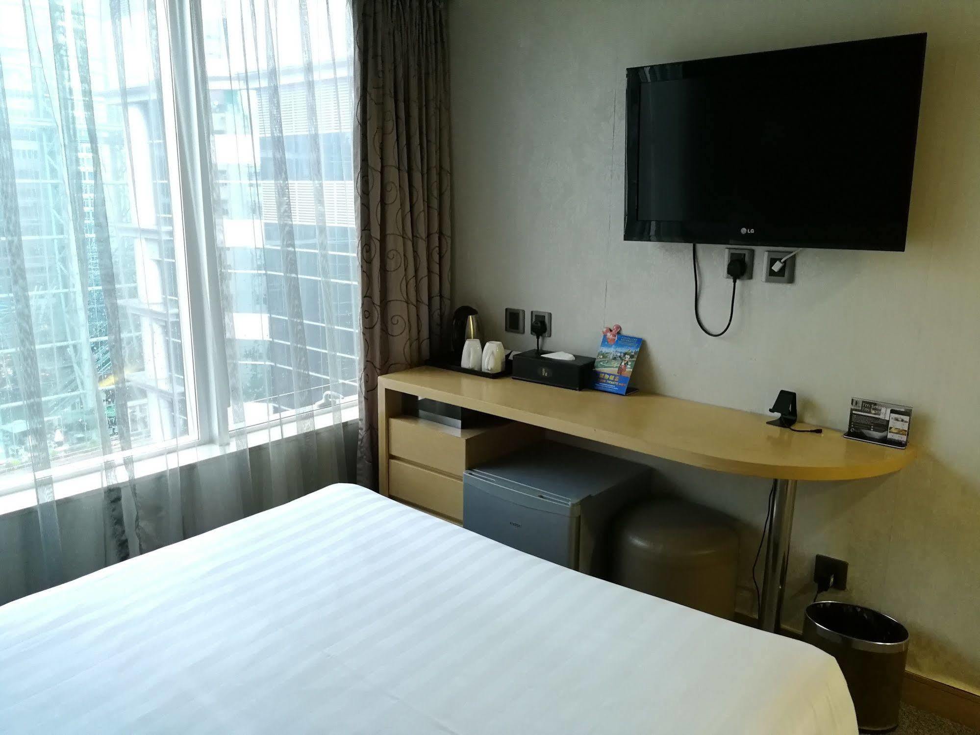 H1 Hotel Гонконг Экстерьер фото